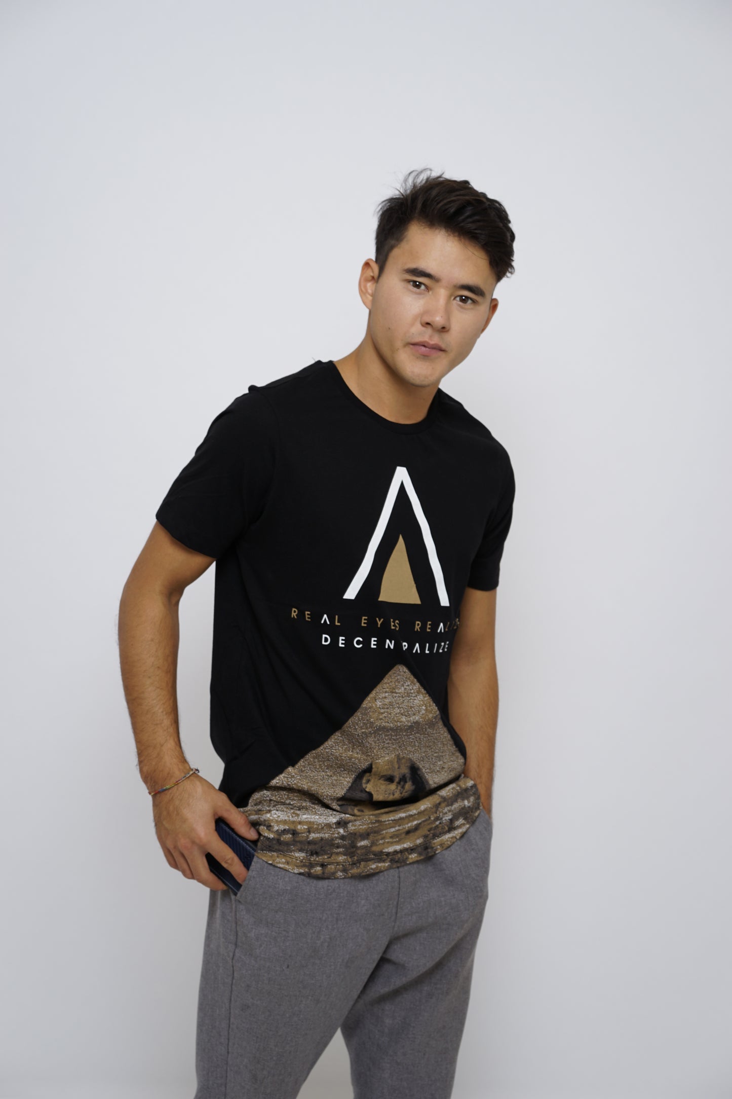 APPICS Real Eyes T-Shirt